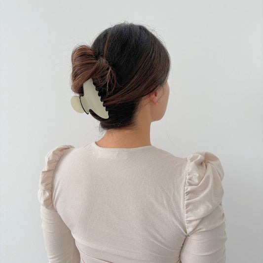 Luxe Hair Claw