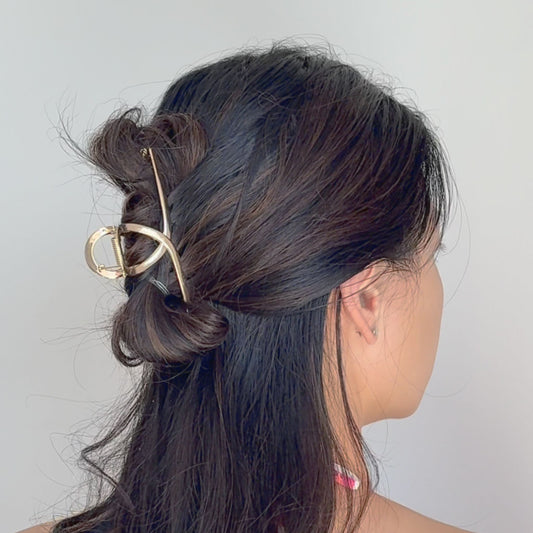 Celestial Hair Claw