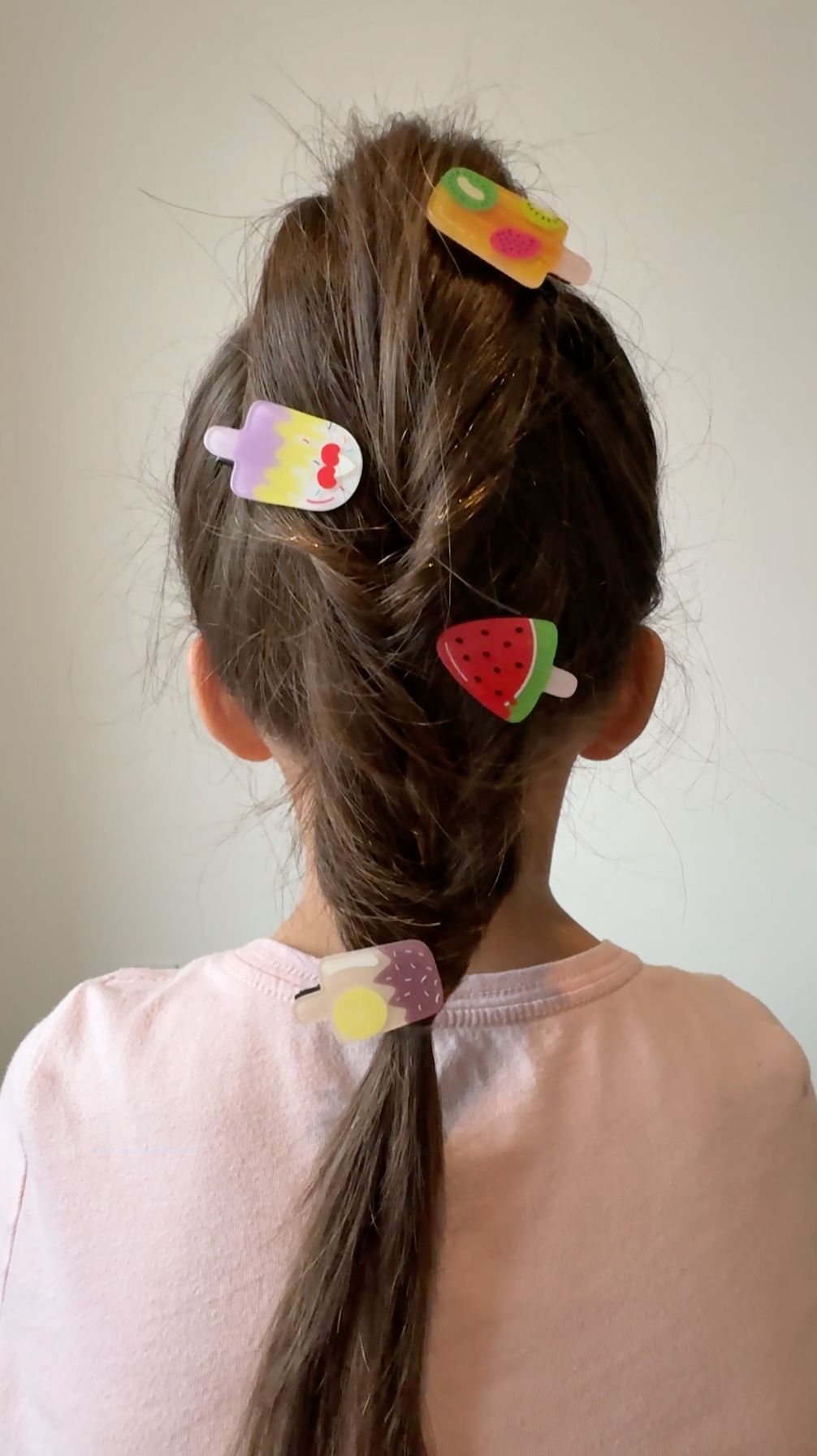 Cute popsicle hair clips for kids, bringing a sweet and vibrant pop of color to any hairstyle for parties or everyday fun.